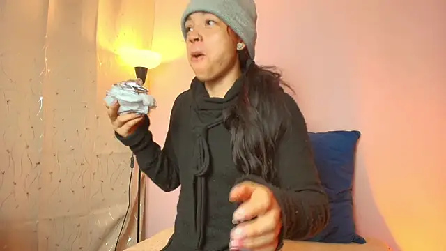 Dafne Mel online show from February 2026 02:15:01 PM