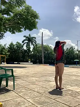 Dafne Mel online show from February 2026 04:36:02 PM