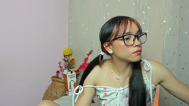 Dafne Mel online show from March 2026 08:03:01 PM