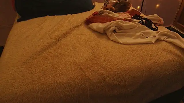 Dafne Mel online show from January 2026 07:43:02 PM