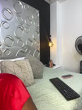 Skylar Smith  online show from February 2026 11:53:02 AM