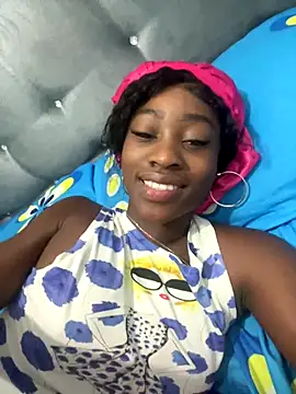 Skylar Smith  online show from December 2025 07:52:02 PM