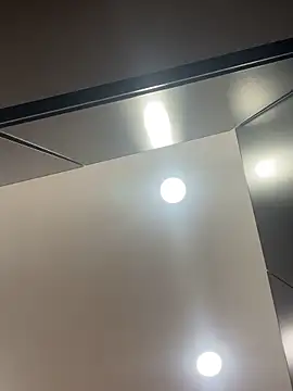 Skylar Smith  online show from February 2026 12:11:01 PM