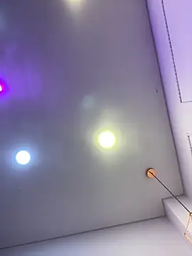 Skylar Smith  online show from March 2026 12:05:01 PM