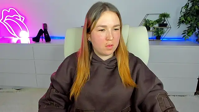 Sofii darling online show from February 2026 05:31:01 PM