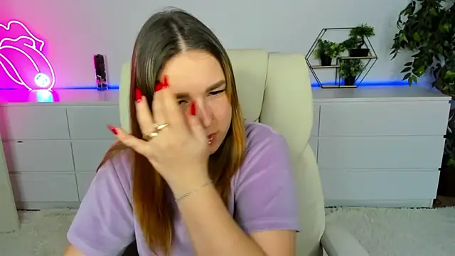 Sofii darling online show from February 2026 05:43:02 PM