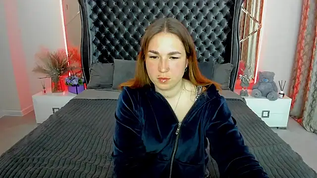 Sofii darling online show from April 2026 04:36:01 PM
