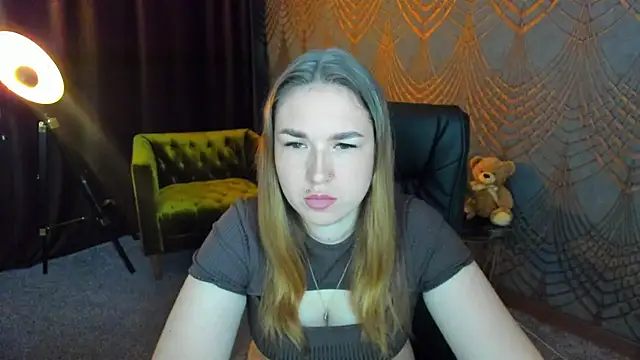 Sofii darling online show from April 2026 04:27:02 PM