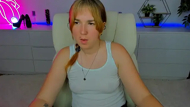 Sofii darling online show from October 2025 05:58:02 PM