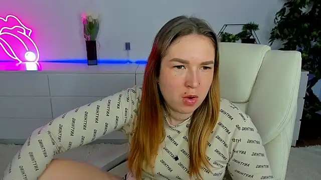 Sofii darling online show from March 2026 05:38:02 PM