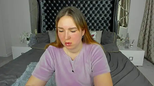 Sofii darling online show from February 2026 05:47:02 PM