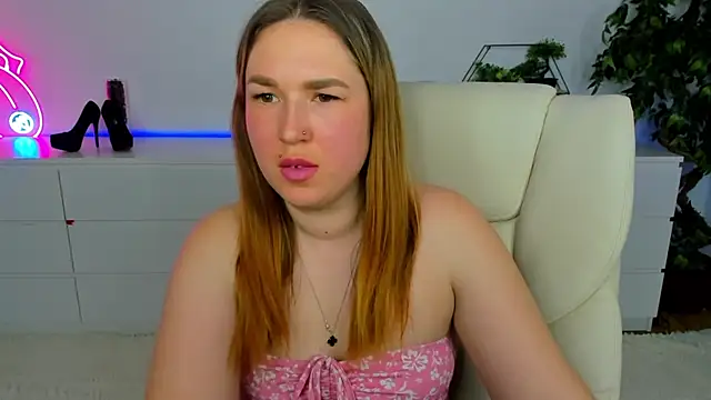 Sofii darling online show from March 2026 05:42:02 PM