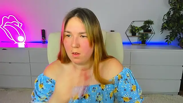 Sofii darling online show from February 2026 05:00:02 PM