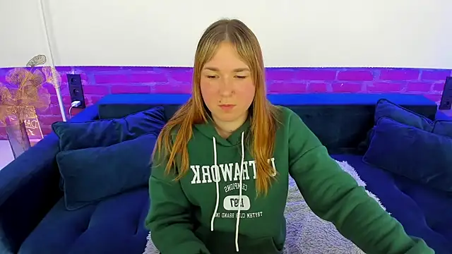 Sofii darling online show from November 2025 05:35:01 PM