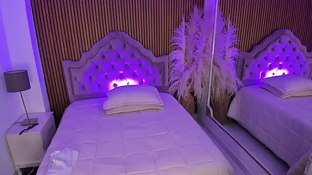 Starbutterflyy  online show from March 2026 04:08:02 AM