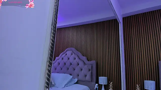 Starbutterflyy  online show from April 2026 04:51:01 AM