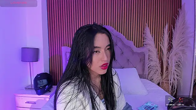 Snapshot of Starbutterflyy_ chatting on January 2026 05:25:02 AM Starbutterflyy online show from January 2026 05:25:02 AM