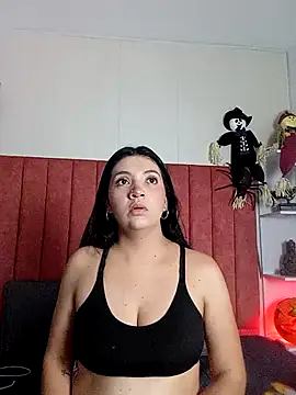 ashley Olsen online show from October 2025 03:16:02 AM