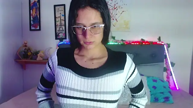 valentini villa online show from November 2025 08:09:02 PM