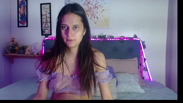 valentini villa online show from December 2025 08:03:02 PM