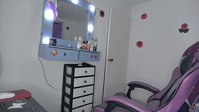 soffy rosses online show from April 2026 04:26:02 AM
