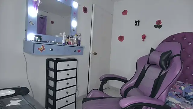 soffy rosses online show from May 2026 01:58:01 AM