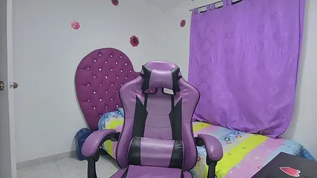 soffy rosses online show from December 2025 03:28:02 AM