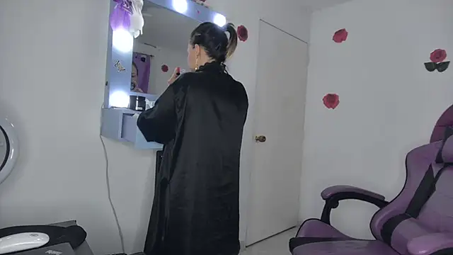 soffy rosses online show from May 2026 01:54:01 AM