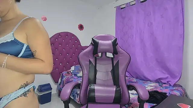 soffy rosses online show from December 2025 01:49:02 AM