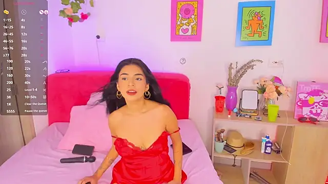 Snapshot of AprilAddams_ chatting on September 2025 09:39:01 PM AprilAddams  online show from September 2025 09:39:01 PM