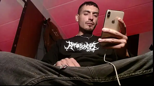 malek xarx  online show from November 2025 02:10:01 AM