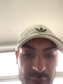 malek xarx  online show from September 2025 02:42:01 PM