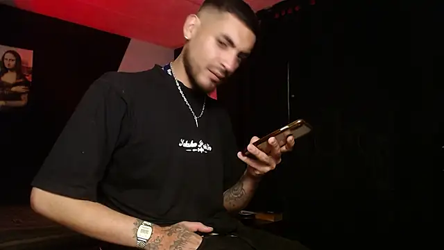 malek xarx  online show from October 2025 02:10:01 AM