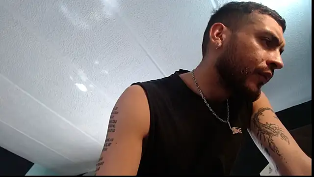 malek xarx  online show from November 2025 03:16:02 PM