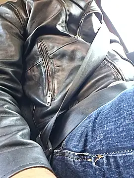 sebastianhotsex online show from September 2025 07:04:01 AM