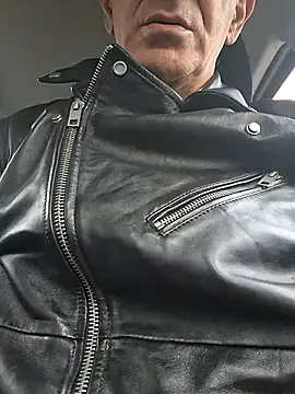 sebastianhotsex online show from October 2025 06:59:01 AM