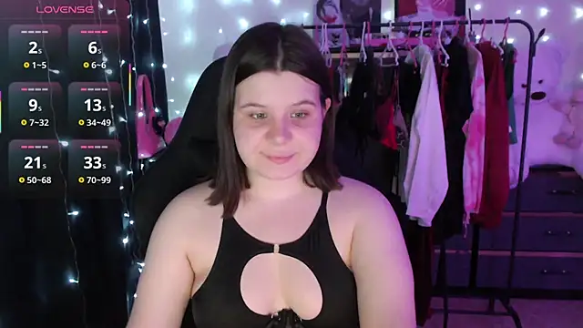 AmyVibess online show from May 2026 06:05:01 PM