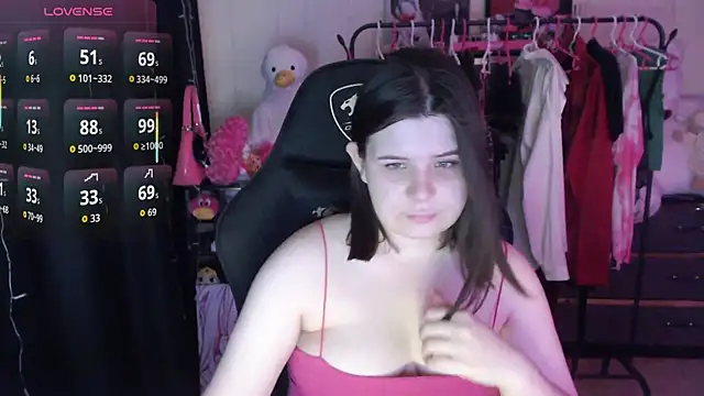 AmyVibess online show from July 2026 06:11:01 PM