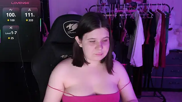 AmyVibess online show from June 2026 07:08:02 PM