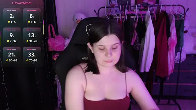 AmyVibess online show from July 2026 07:10:01 PM