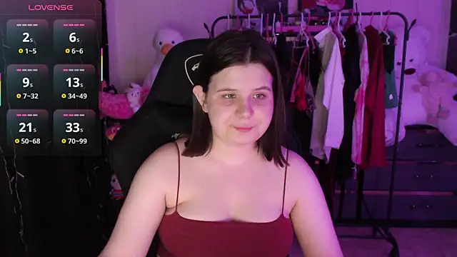 AmyVibess online show from June 2026 06:09:01 PM