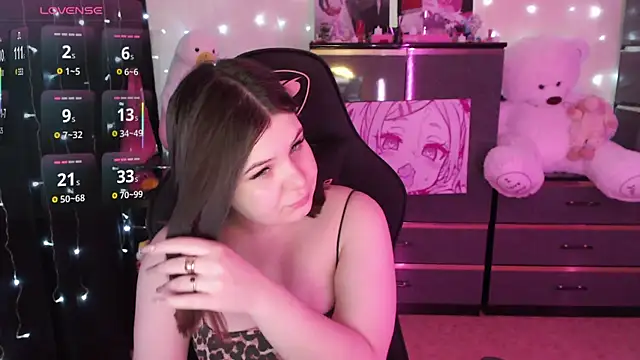 AmyVibess online show from November 2025 08:02:02 PM