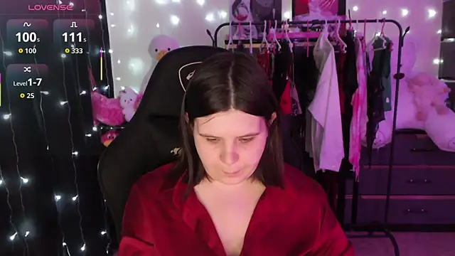 AmyVibess online show from June 2026 06:07:02 PM