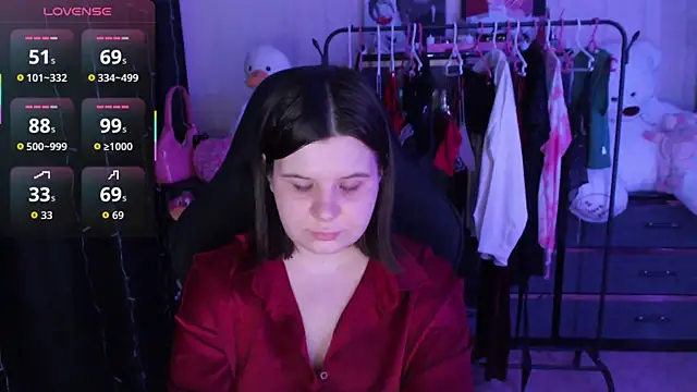 AmyVibess online show from May 2026 06:16:01 PM