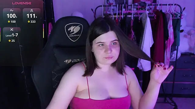 AmyVibess online show from June 2026 06:06:01 PM