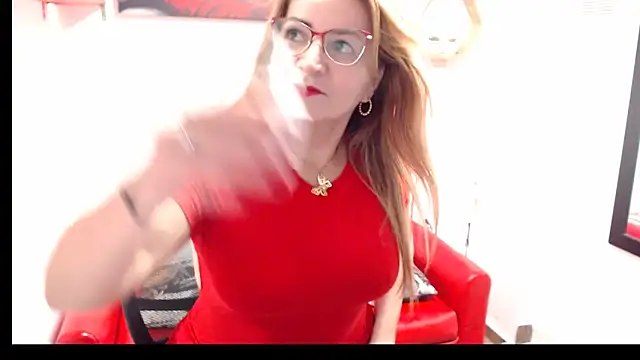 Snapshot of DIVAX_MONSERRAT chatting on June 2026 07:30:02 PM DIVAX MONSERRAT online show from June 2026 07:30:02 PM