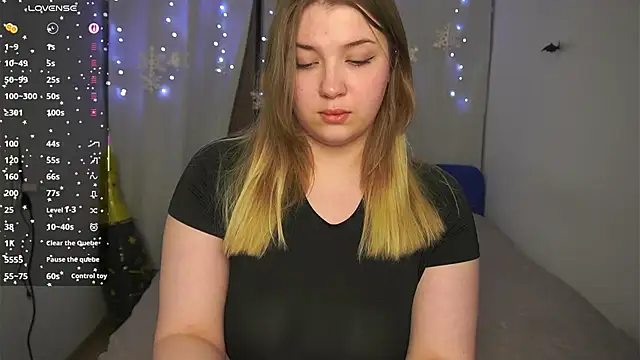 CuteSharloti online show from March 2026 06:31:01 PM