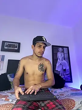 Luke Stone online show from October 2025 06:32:02 PM