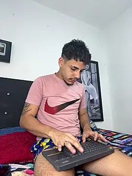 Snapshot of Luke_Stone chatting on February 2026 09:25:01 PM Luke Stone online show from February 2026 09:25:01 PM