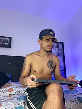 Luke Stone online show from October 2025 05:10:02 PM